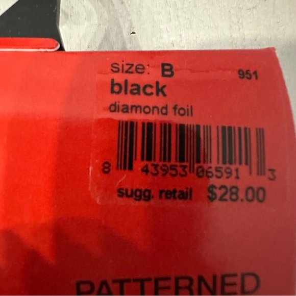 SPANX by Sara Blakely Black Tight-End Tights Bodyshaping Patterned Foil Sz B NWT - Picture 5 of 7